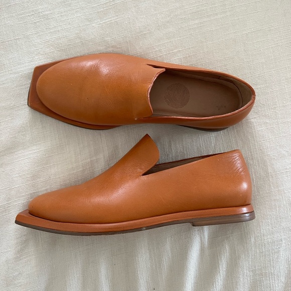 Women’s Wal & Pai Orange Loafers - Picture 4 of 6